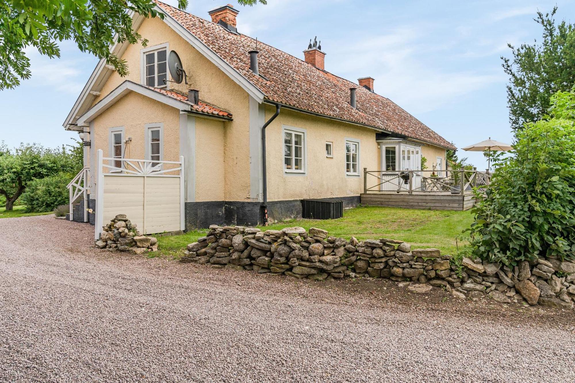 Stubbegarden - Unique Swedish Style With Fireplace Вадстена Экстерьер фото