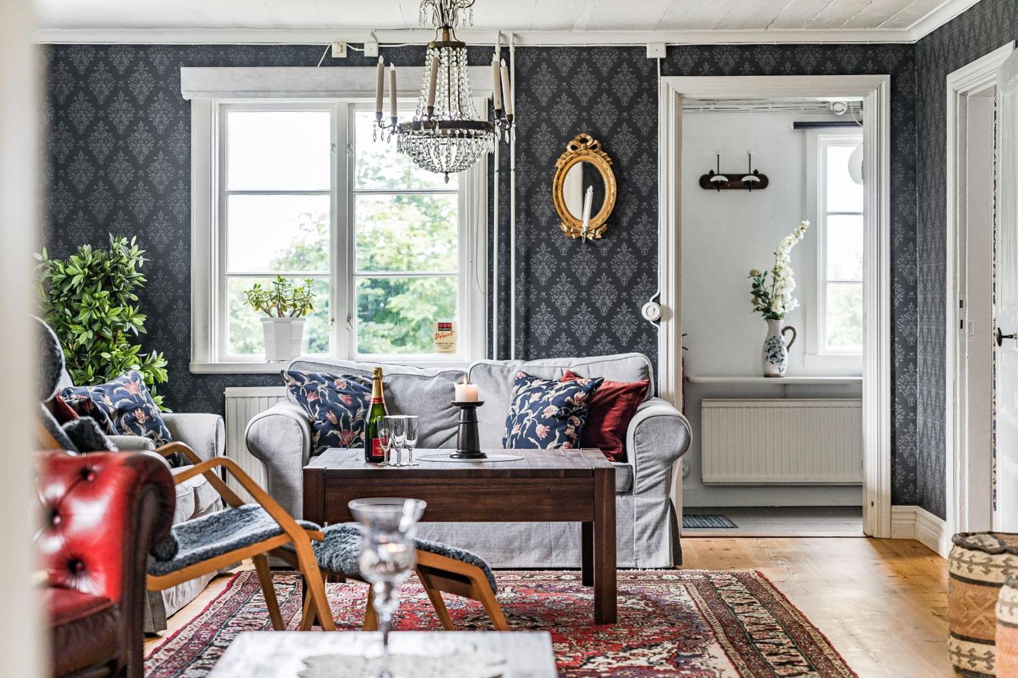 Stubbegarden - Unique Swedish Style With Fireplace Вадстена Экстерьер фото