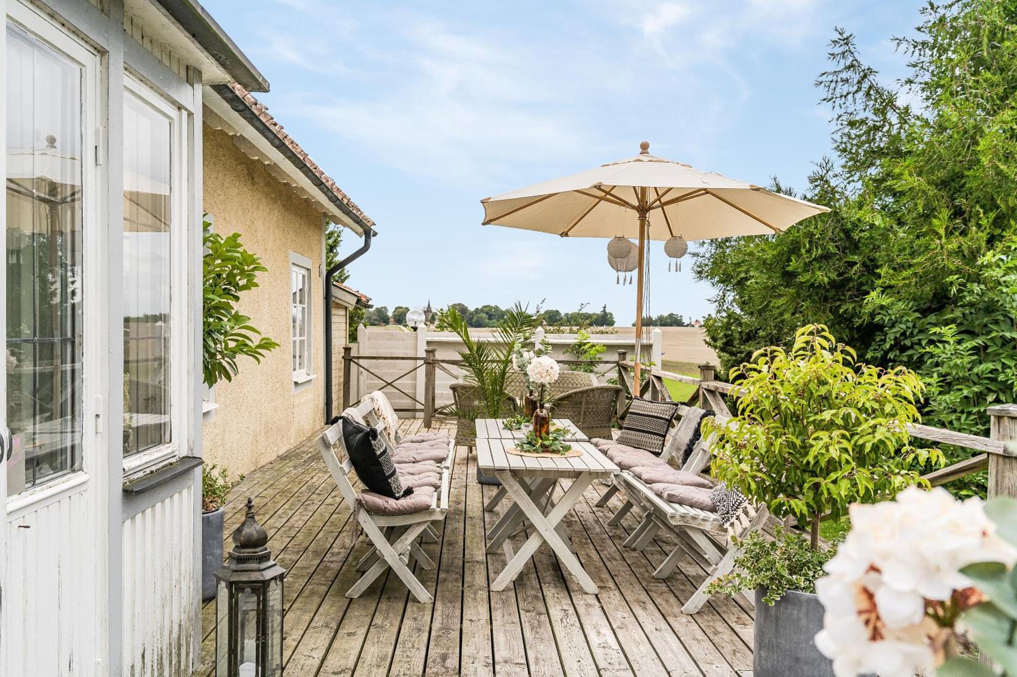 Stubbegarden - Unique Swedish Style With Fireplace Вадстена Экстерьер фото